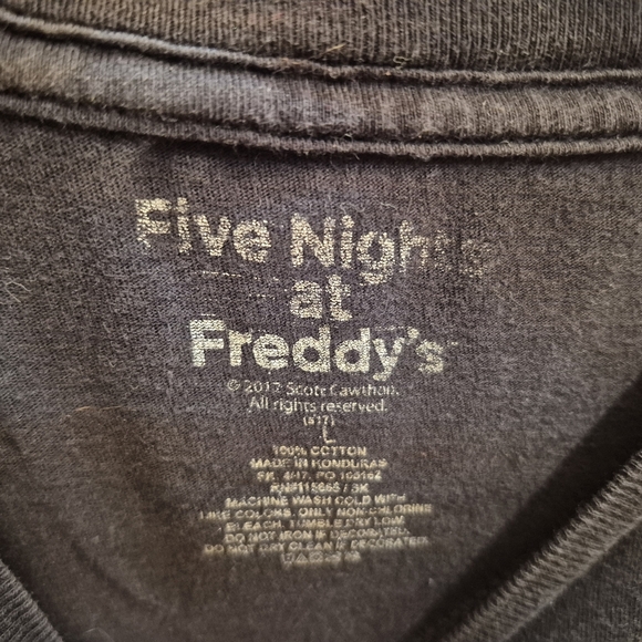 Five Nights at Freddy's Black Graphic T-Shirt - Picture 6 of 6